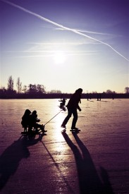 FeaturePics-Ice-Skating-Sledging-Holland-070418-555190